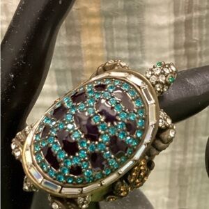 Princess Amanda Borghese signed multi-colored crystal turtle ring 8